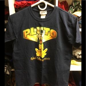 Walt Disney black PLUTO t shirt
